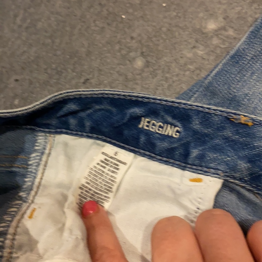 Jeans - Picture 3 of 3